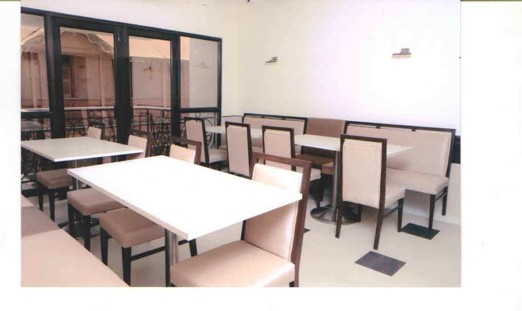 Khimji Bhagwandas Arogyabhavan Hotell Nashik Exteriör bild